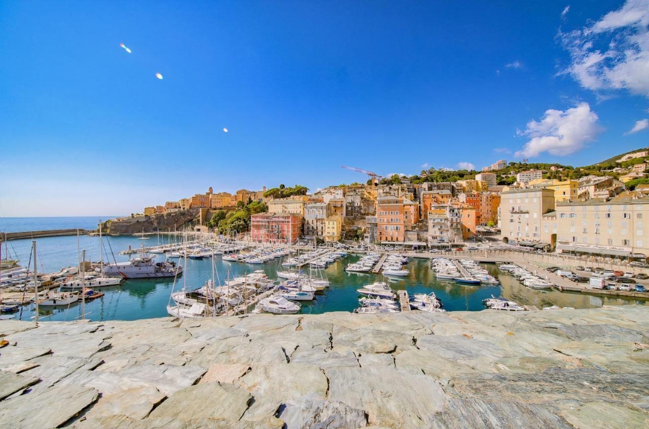 דירות בסטיה Beau T2 Sur Le Vieux Port, Centre De Bastia מראה חיצוני תמונה